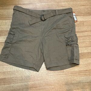 Men’s Lee cargo shorts new